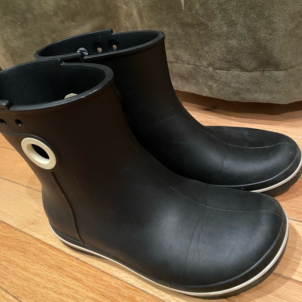 Croc boots